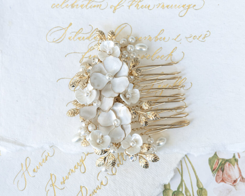 The White Collection gold and flower bridal hair comb